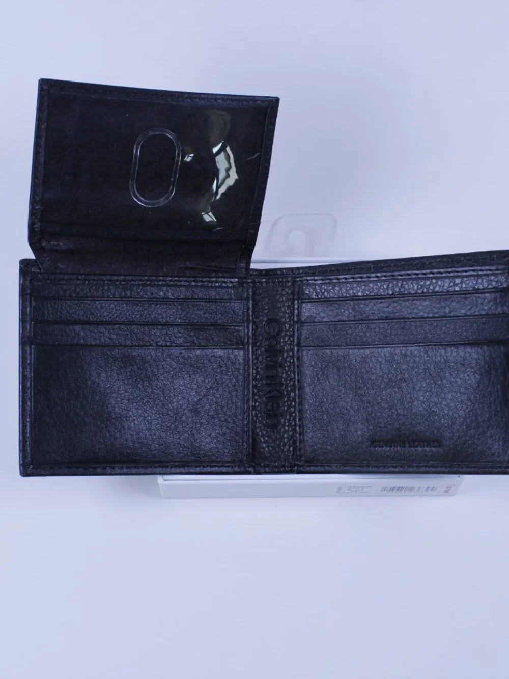 Calvin Klein Leather Wallet with RFID Protection – New in Box